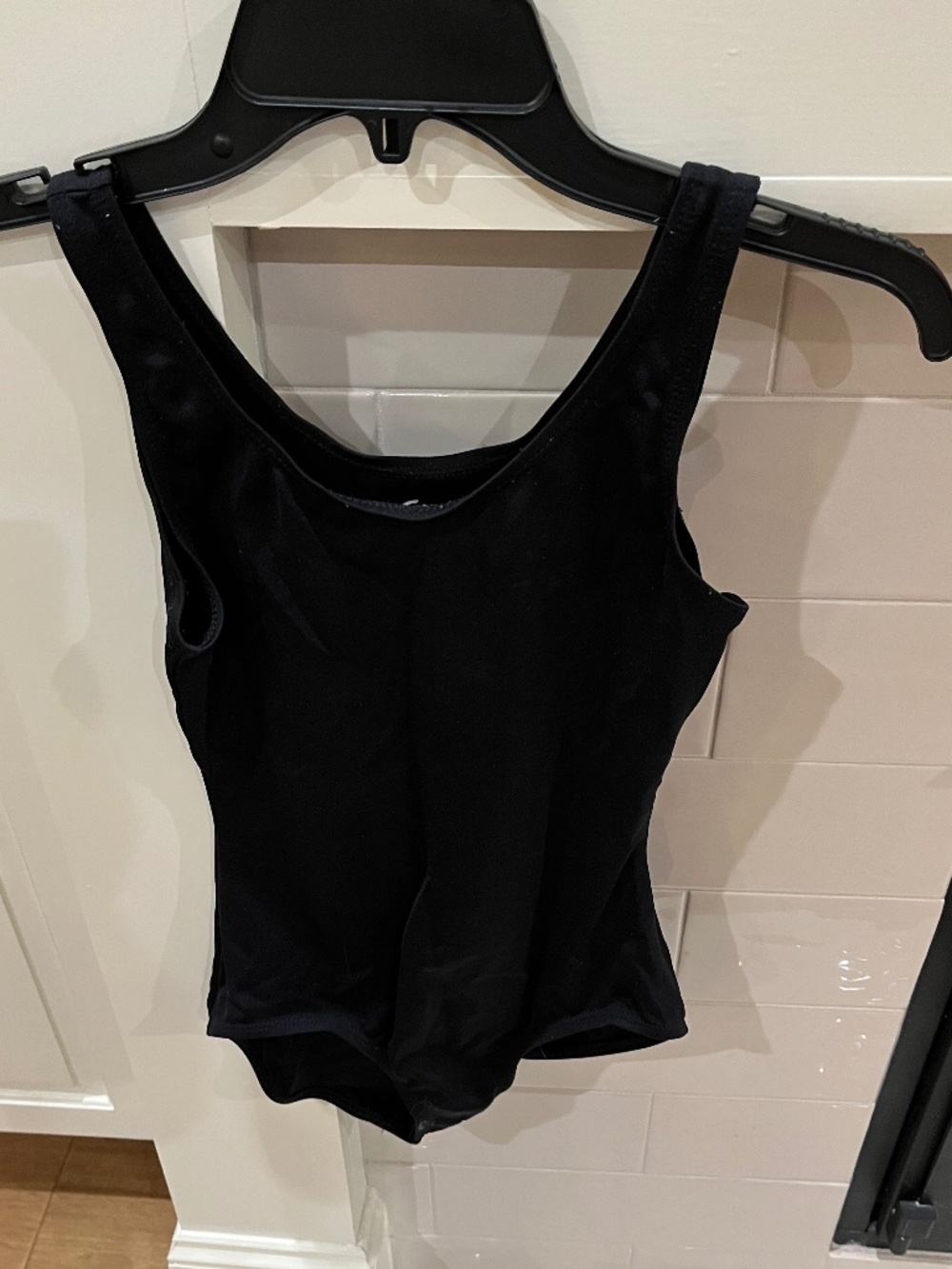 Capezio adult size medium dance leotard